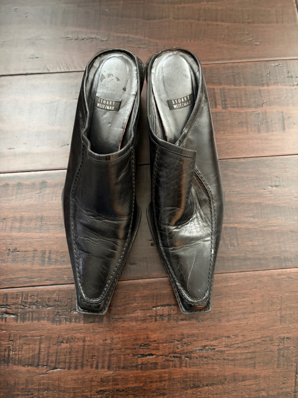 Vintage Stuart Weitzman Black Leather Pointed Slip-On mules